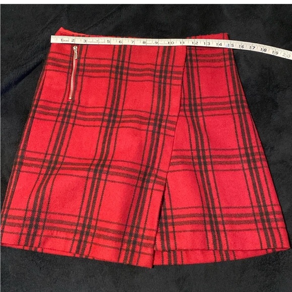 Mercer&Madison Mini Kilt Small - Picture 6 of 6